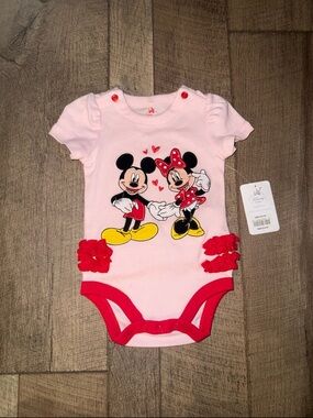 Disney Store Baby Onesie Mickey & Minnie Valentine (3-6M) *New*